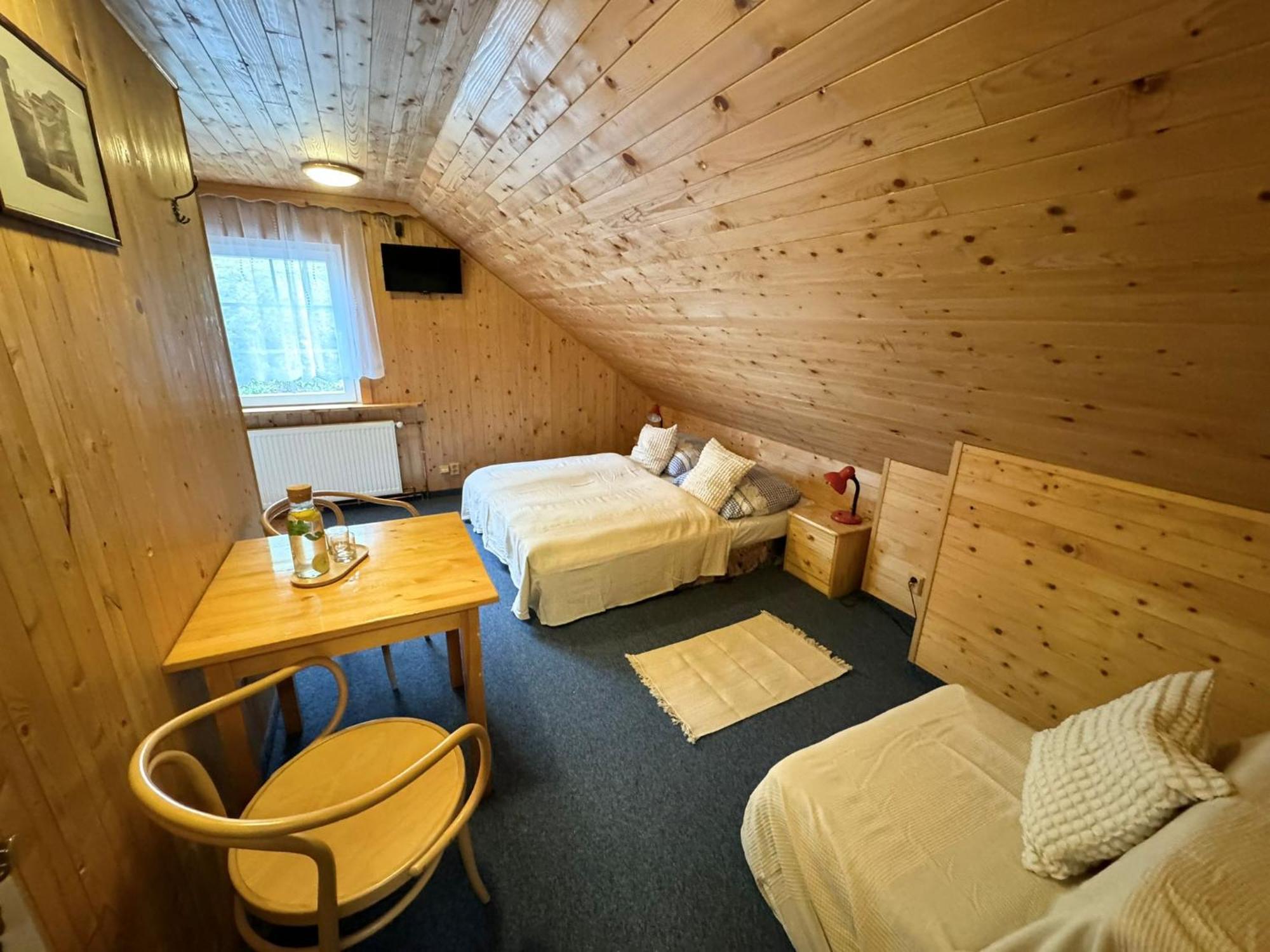 Hotel Bila Labut Horsky Hotylek à Pec pod Sněžkou Chambre photo