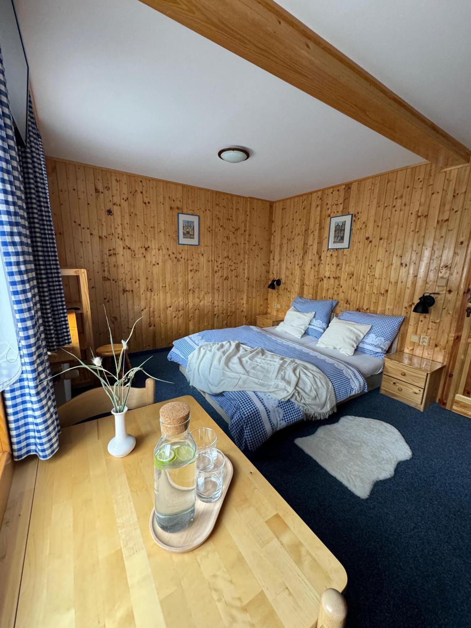 Hotel Bila Labut Horsky Hotylek à Pec pod Sněžkou Chambre photo