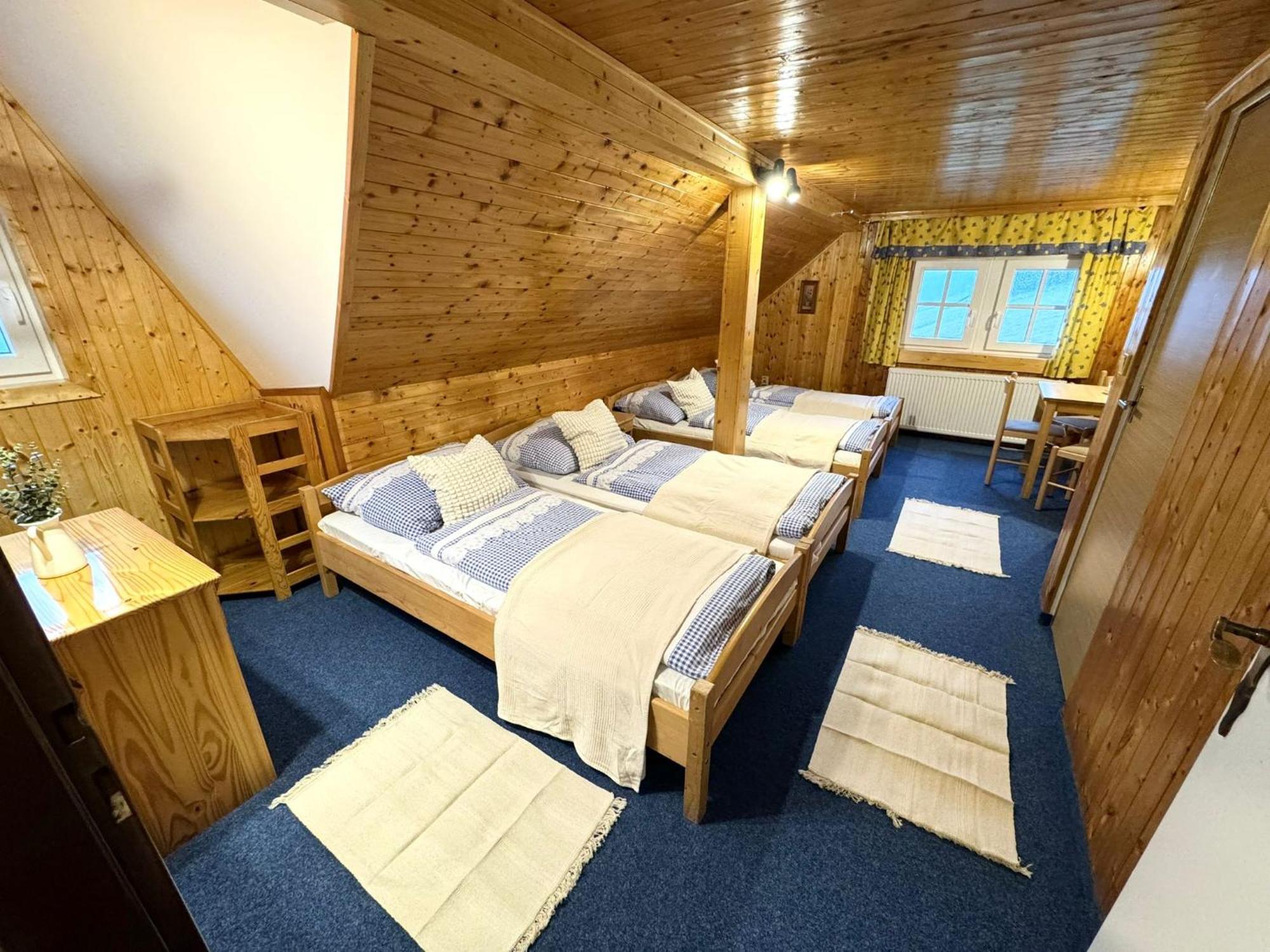 Hotel Bila Labut Horsky Hotylek à Pec pod Sněžkou Chambre photo